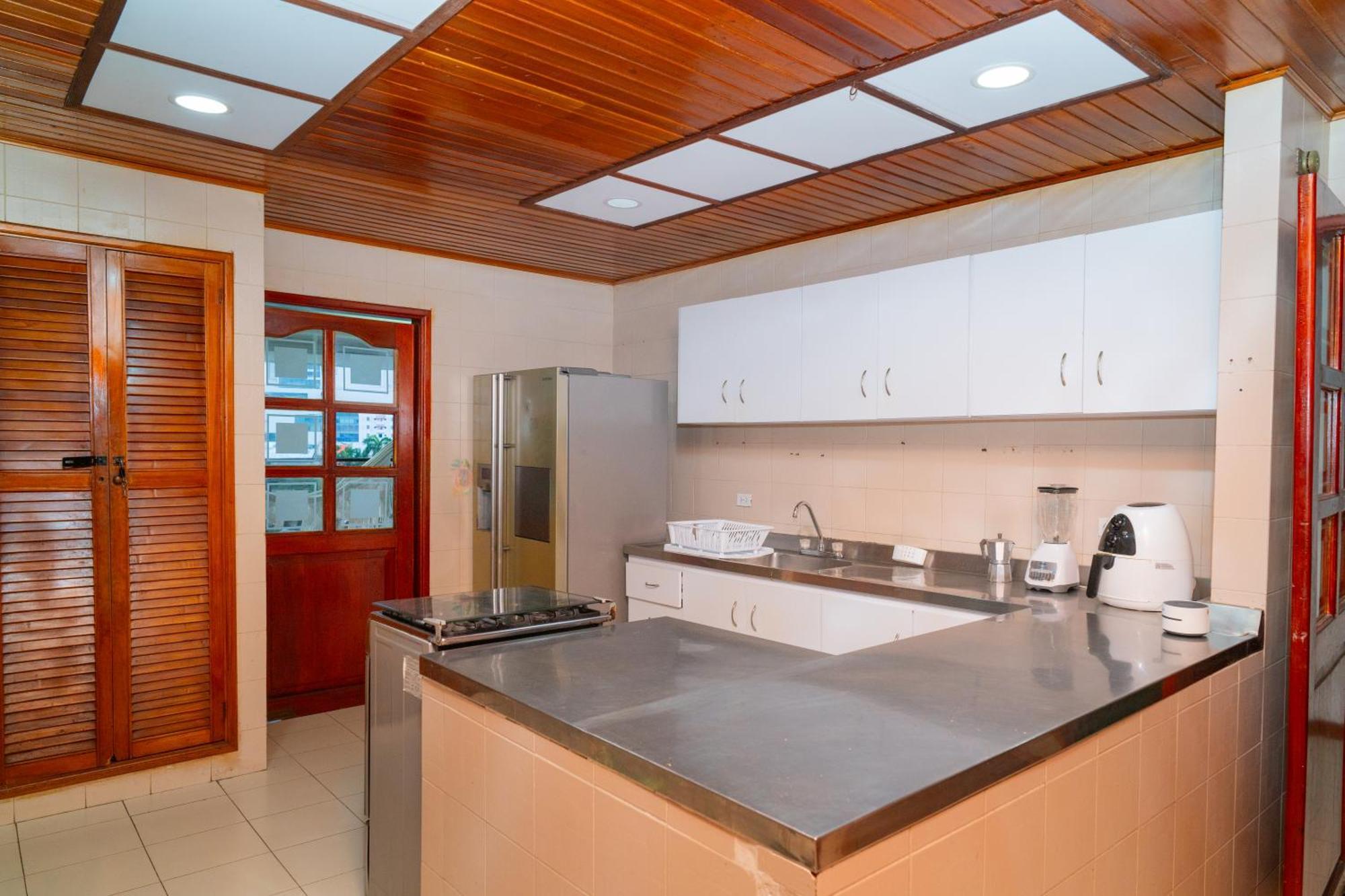 Doble Bano Privado Cerca Al Mar Y Bahia Homestay Cartagena
